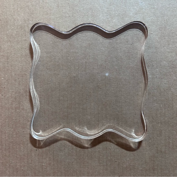 2 pieces of acrylic blocks (rectangle & wave) - Picture 4 of 5